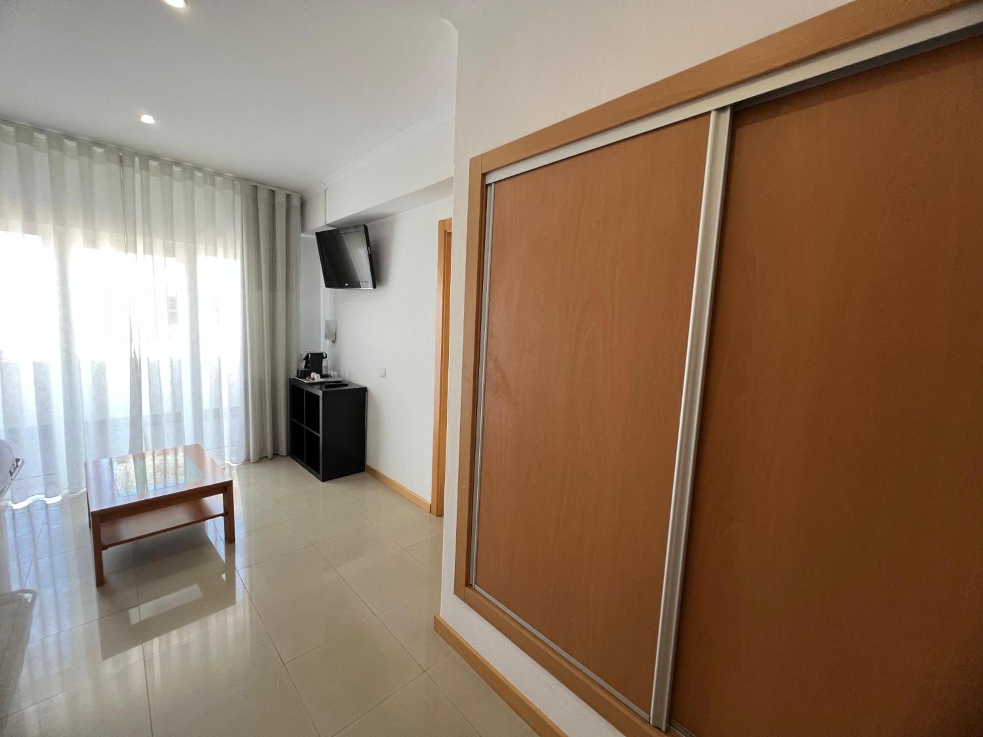 Be One Hotel Caldas Da Rainha - By Mhmb Hospitality الغرفة الصورة
