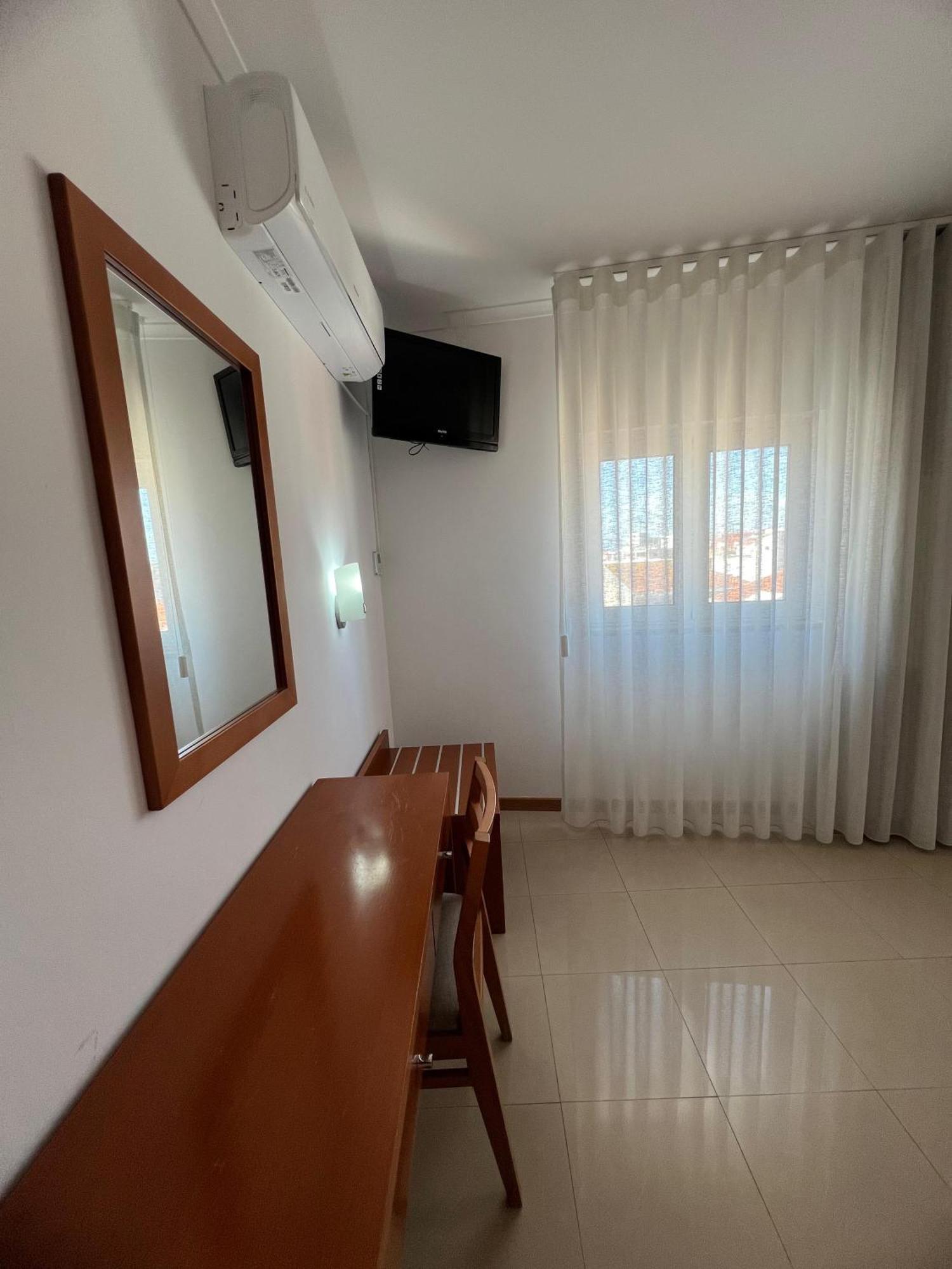 Be One Hotel Caldas Da Rainha - By Mhmb Hospitality الغرفة الصورة